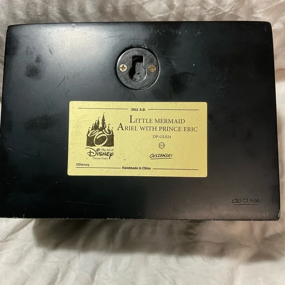 Disney Olsezewski gallery of light Little Mermaid Ariel - Picture 7 of 8